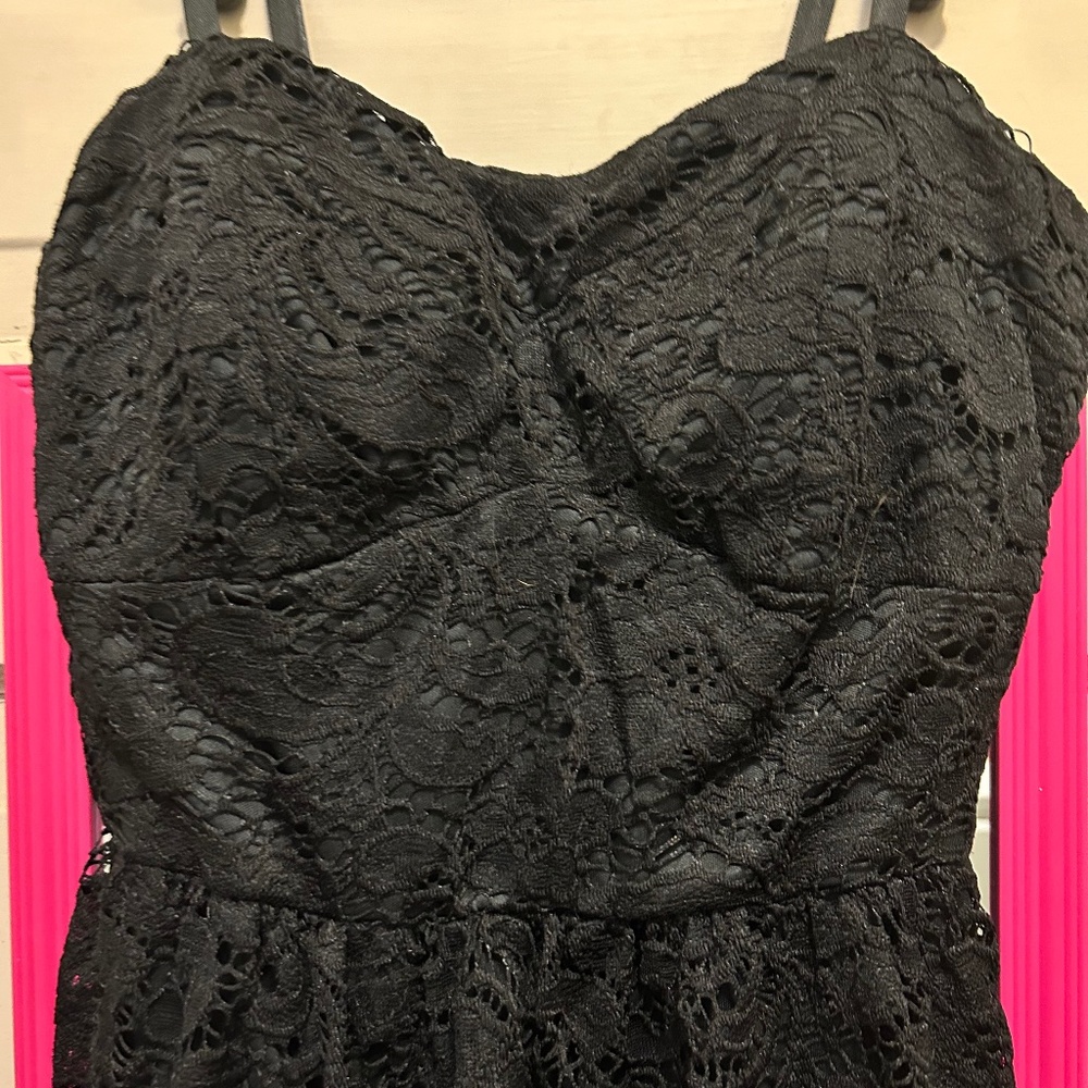 Black Lace Dreamboat